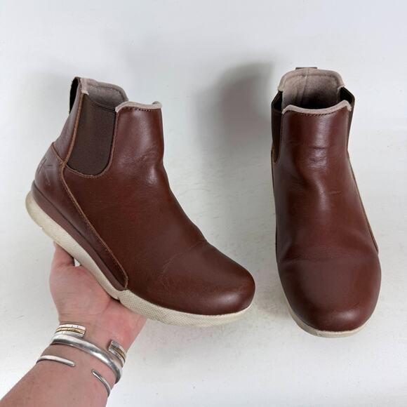 KURU Shoes - Kuru Luna Chelsea Ankle Boots Womens 7.5 Brown Leather Pull On Round Toe Comfort
